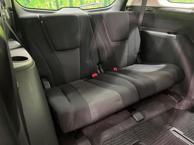 ラフェスタ ハイウェイスターＪパッケージ　純正ナビ　両側スライドドア　ＥＴＣ　Ｂｌｕｅｔｏｏｔｈ　ＣＤ　ＤＶＤ再生　地デジ　オートエアコン　ステアリングスイッチ　純正１５インチアルミ　ドアバイザー　プライバシーガラス　運転席／助手席エアバッグ（10枚目）