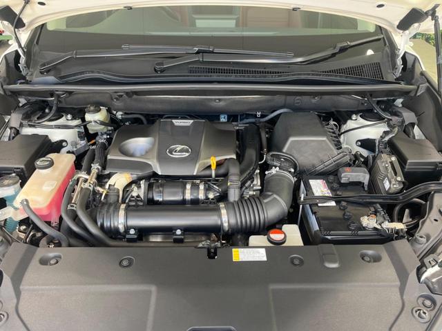 ＮＸ ＮＸ２００ｔ　Ｉパッケージ　純正ナビ　衝突被害軽減システム　レーダークルーズ　レザーシート　禁煙車　Ｂｌｕｅｔｏｏｔｈ　バックカメラ　ドラレコ　ＥＴＣ　パワーバックドア　ＬＥＤヘッド／フォグ　オートハイビーム　純正１８インチＡＷ（18枚目）