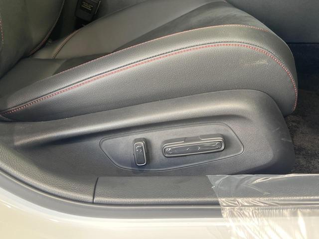 シビック ｅ：ＨＥＶ　メーカー９型ナビ　ＢＯＳＥサウンドシステム　衝突被害軽減システム　アダプティブクルーズ　禁煙車　ドラレコ　ＥＴＣ　Ｂｌｕｅｔｏｏｔｈ　バックカメラ　コーナーセンサー　ＬＥＤヘッド　純正１８インチＡＷ（37枚目）