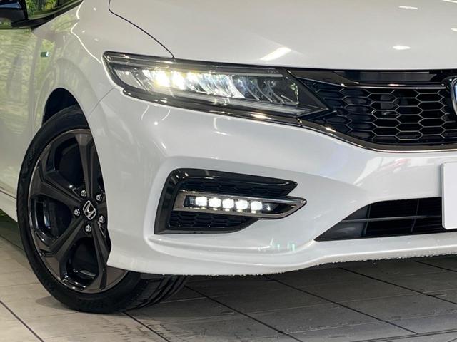 ジェイド ハイブリッドRS・ホンダセンシング 純正8型ナビ アダプティブクルーズ Bluetooth ETC ドラレコ 衝突被害軽減システム LEDヘッド&フォグ バックカメラ 禁煙車 純正18インチAW オートライト オートエアコン(12枚目)