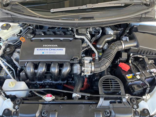 ジェイド ハイブリッドRS・ホンダセンシング 純正8型ナビ アダプティブクルーズ Bluetooth ETC ドラレコ 衝突被害軽減システム LEDヘッド&フォグ バックカメラ 禁煙車 純正18インチAW オートライト オートエアコン(18枚目)