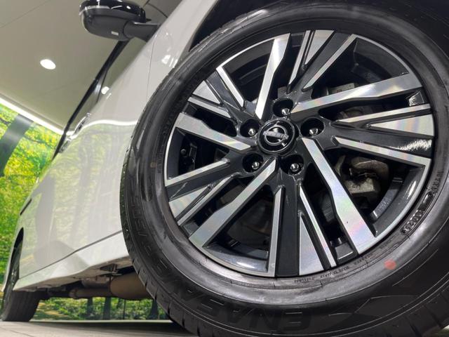 セレナ ハイウェイスターＶ　純正エアロ　純正１２型ナビ　全周囲カメラ　ハンズフリー機能付き両側電動スライドドア　プロパイロット　デジタルインナーミラー　オートマチックハイビーム　ＬＥＤヘッド＆フォグ　ＥＴＣ　Ｂｌｕｅｔｏｏｔｈ（14枚目）