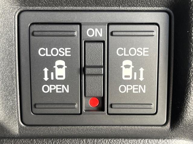 N-BOXカスタム ベースグレード 届出済未使用車 両側電動スライドドア シートヒーター アダプティブクルーズコントロール スマートキー&プッシュスタート オートマチックハイビーム オートライト 純正14インチAW 衝突被害軽減装置(4枚目)