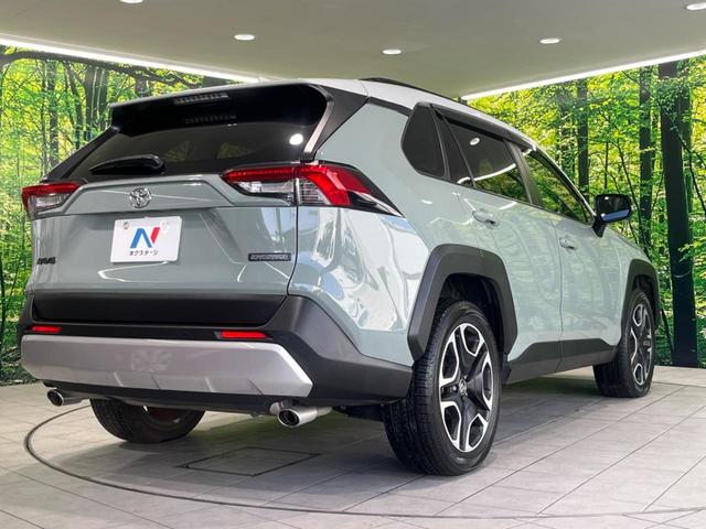 ☆全国のネクステージからお取り寄せが可能※！遠方の店舗に展示してあるクルマが気になる場合も、最寄りの店舗でご覧いただくことが可能です！是非私たちに要望をお聞かせください！※別途費用