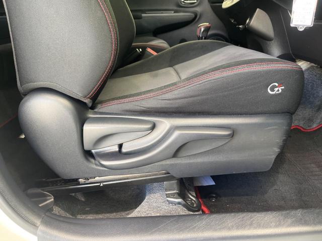 ヴィッツ RS G’s 純正ナビ ドラレコ ETC 純正17インチアルミレッドライン入 大型マフラー LEDイルミネーションビーム HIDヘッド アルミ製ペダル 革巻きステアリング バックカメラ ドアバイザー 電動格納ミラー(43枚目)
