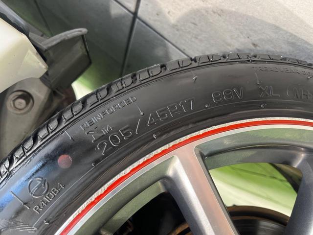 ヴィッツ RS G’s 純正ナビ ドラレコ ETC 純正17インチアルミレッドライン入 大型マフラー LEDイルミネーションビーム HIDヘッド アルミ製ペダル 革巻きステアリング バックカメラ ドアバイザー 電動格納ミラー(57枚目)