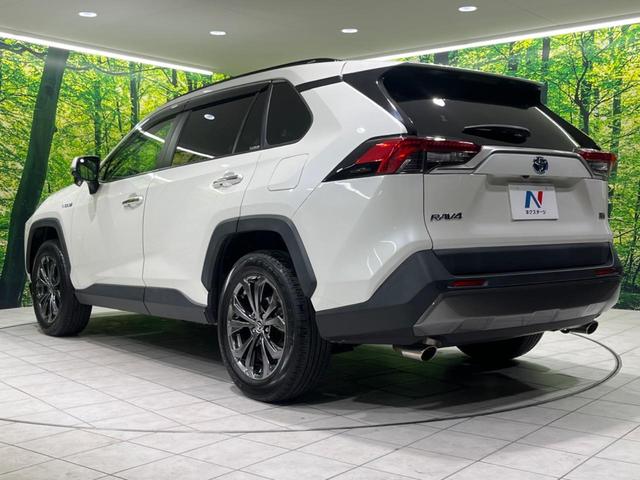 ＲＡＶ４ ハイブリッドＧ　４ＷＤ　純正９型ナビ　衝突被害軽減システム　レーダークルーズ　禁煙車　ＢＳＭ　パワーバックドア　ステアリングシーター　シートヒーター　バックカメラ　ＥＴＣ　Ｂｌｕｅｔｏｏｔｈ　ＬＥＤヘッドライト（17枚目）