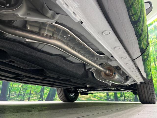 ヴェゼル ｅ：ＨＥＶ　Ｚ　純正９型ナビ　全周囲カメラ　ホンダセンシング　禁煙車　コーナーセンサー　スマートキー　ＬＥＤヘッド　ＥＴＣ　純正１８インチアルミ　パワーバックドア　車線逸脱警報　オートライト　デュアルエアコン（22枚目）