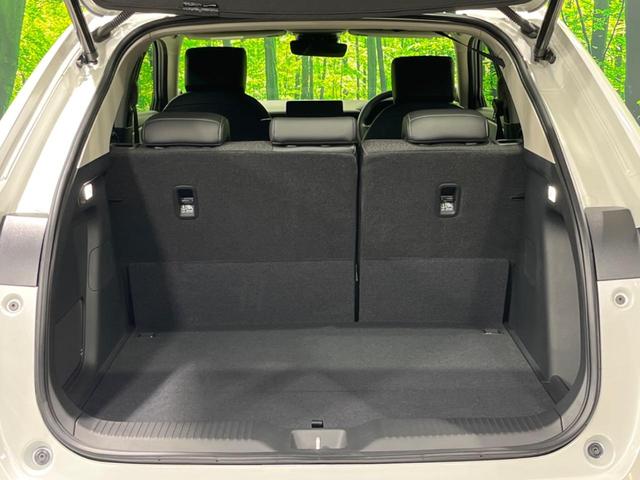 ヴェゼル ｅ：ＨＥＶ　Ｚ　純正９型ナビ　全周囲カメラ　ホンダセンシング　禁煙車　コーナーセンサー　スマートキー　ＬＥＤヘッド　ＥＴＣ　純正１８インチアルミ　パワーバックドア　車線逸脱警報　オートライト　デュアルエアコン（24枚目）