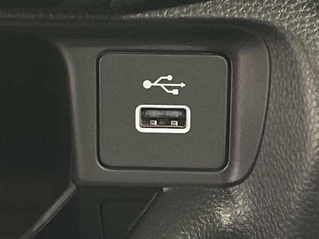 ヴェゼル ｅ：ＨＥＶ　Ｚ　純正９型ナビ　全周囲カメラ　ホンダセンシング　禁煙車　コーナーセンサー　スマートキー　ＬＥＤヘッド　ＥＴＣ　純正１８インチアルミ　パワーバックドア　車線逸脱警報　オートライト　デュアルエアコン（38枚目）