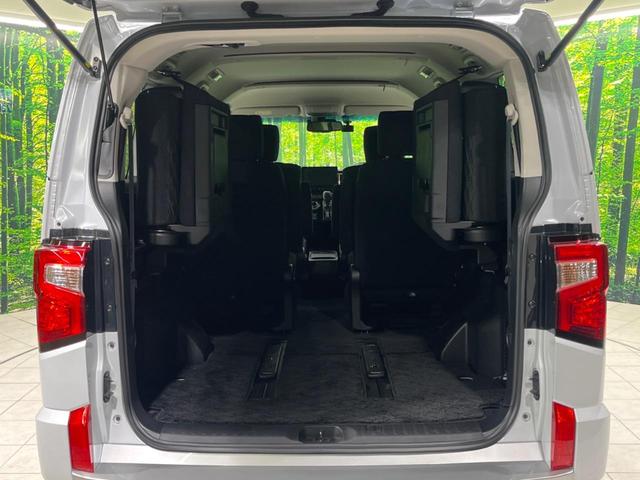 デリカD:5 P 純正10型ナビ 全周囲カメラ 電動リアゲート パワーシート ターボ 両側電動ドア 衝突被害軽減システム 禁煙車 ドラレコ コーナーセンサー スマートキー LEDヘッド ETC(11枚目)