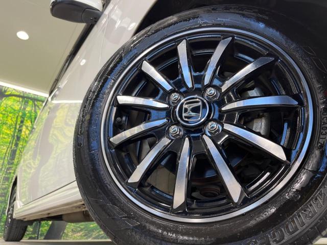 【純正１４インチアルミホイール】外観にマッチした純正アルミホイールを装着しております。各種社外アルミホイールや、スタッドレスタイヤも取扱いしております。是非ご相談ください♪