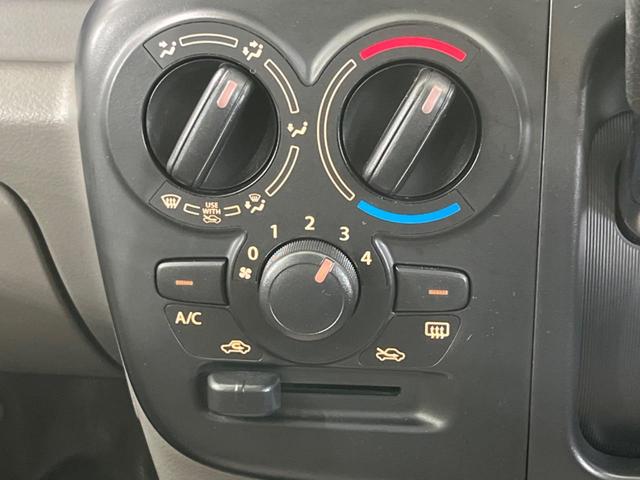 エブリイ ＰＣ　衝突被害軽減システム　禁煙車　ＥＴＣ　純正１２インチアルミ　ヘッドライトレベライザー　オートライト　キーレス　プライバシーガラス　トラクションコントロール　パワーウィンドウ　パワーステアリング（6枚目）