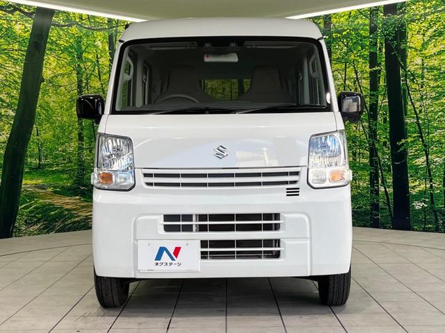 エブリイ ＰＣ　衝突被害軽減システム　禁煙車　ＥＴＣ　純正１２インチアルミ　ヘッドライトレベライザー　オートライト　キーレス　プライバシーガラス　トラクションコントロール　パワーウィンドウ　パワーステアリング（14枚目）