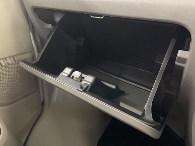 エブリイ ＰＣ　衝突被害軽減システム　禁煙車　ＥＴＣ　純正１２インチアルミ　ヘッドライトレベライザー　オートライト　キーレス　プライバシーガラス　トラクションコントロール　パワーウィンドウ　パワーステアリング（34枚目）