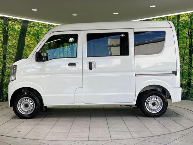 エブリイ ＰＣ　衝突被害軽減システム　禁煙車　ＥＴＣ　純正１２インチアルミ　ヘッドライトレベライザー　オートライト　キーレス　プライバシーガラス　トラクションコントロール　パワーウィンドウ　パワーステアリング（41枚目）