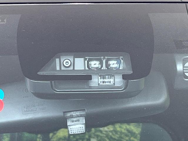 ヴォクシー ＺＳ　煌ＩＩ　純正１０型ナビ　両側電動スライドドア　フリップダウンモニター　バックカメラ　セーフティセンス　禁煙車　ドラレコ　ＬＥＤヘッドライト　ＥＴＣ　オートマチックハイビーム　Ｂｌｕｅｔｏｏｔｈ（6枚目）