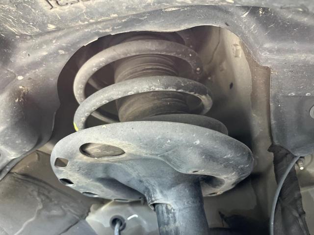 ヴォクシー ＺＳ　煌ＩＩ　純正１０型ナビ　両側電動スライドドア　フリップダウンモニター　バックカメラ　セーフティセンス　禁煙車　ドラレコ　ＬＥＤヘッドライト　ＥＴＣ　オートマチックハイビーム　Ｂｌｕｅｔｏｏｔｈ（19枚目）