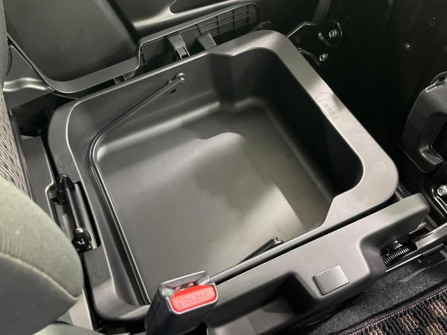 ソリオ ハイブリッドＳＺ　両側電動スライドドア　シートヒーター　ＳＤナビ　衝突軽減装置　Ｂｌｕｅｔｏｏｔｈ再生　フルセグＴＶ　バックカメラ　スマートキー　ＨＩＤヘッドライト　純正１５インチアルミホイール　オートライト（38枚目）