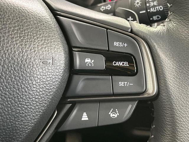 ＷＲ－Ｖ Ｚ　純正８型ナビ　バックカメラ　Ｂｌｕｅｔｏｏｔｈ　アダプティブクルーズコントロール　ＥＴＣ　オートマチックハイビーム　オートライト　ＬＥＤヘッドライト　純正１７インチＡＷ　禁煙車　衝突被害軽減装置（6枚目）