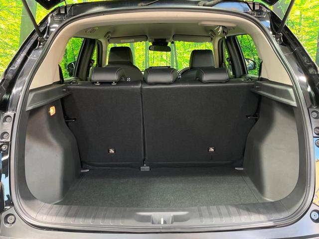 ＷＲ－Ｖ Ｚ　純正８型ナビ　バックカメラ　Ｂｌｕｅｔｏｏｔｈ　アダプティブクルーズコントロール　ＥＴＣ　オートマチックハイビーム　オートライト　ＬＥＤヘッドライト　純正１７インチＡＷ　禁煙車　衝突被害軽減装置（10枚目）