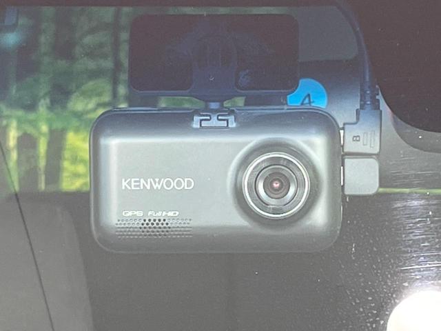 Ｎ－ＢＯＸカスタム Ｇ・ＥＸホンダセンシング　電動スライドドア　ＳＤナビ　衝突被害軽減システム　アダプティブクルーズ　禁煙車　ドラレコ　ＥＴＣ　バックカメラ　ＬＥＤヘッドライト　オートハイビーム　車線逸脱警報　踏み間違い防止　Ｂｌｕｅｔｏｏｔｈ（7枚目）