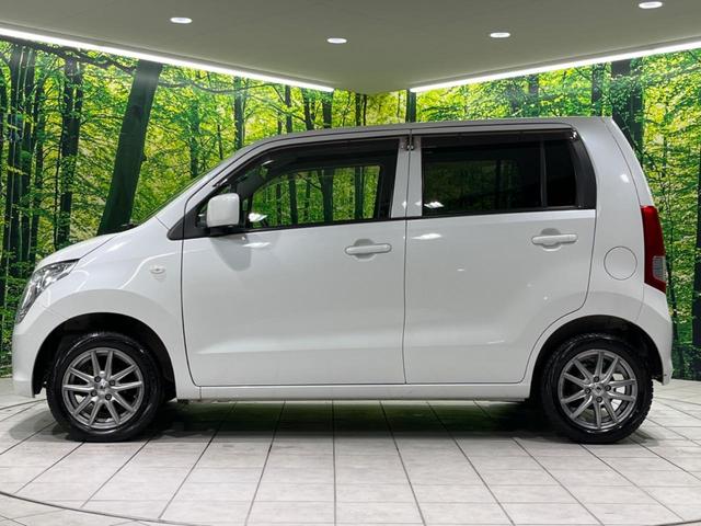 ワゴンR FX SDナビ Bluetooth CD/DVD再生 キーレスエントリー 禁煙車 ドアバイザー 運転席&助手席エアバッグ 盗難防止システム 衝突安全ボディ ABS パワーウィンドウ パワーステアリング(6枚目)