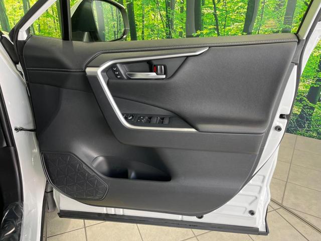 RAV4 G Zパッケージ 10.5型ディスプレイオーディオ 全周囲カメラ 衝突被害軽減システム レーダークルーズ 禁煙車 シートベンチレーション パワーバックドア BSM Bluetooth フルセグ ETC ルーフレール(37枚目)