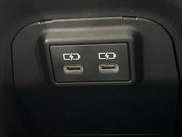 RAV4 G Zパッケージ 10.5型ディスプレイオーディオ 全周囲カメラ 衝突被害軽減システム レーダークルーズ 禁煙車 シートベンチレーション パワーバックドア BSM Bluetooth フルセグ ETC ルーフレール(44枚目)