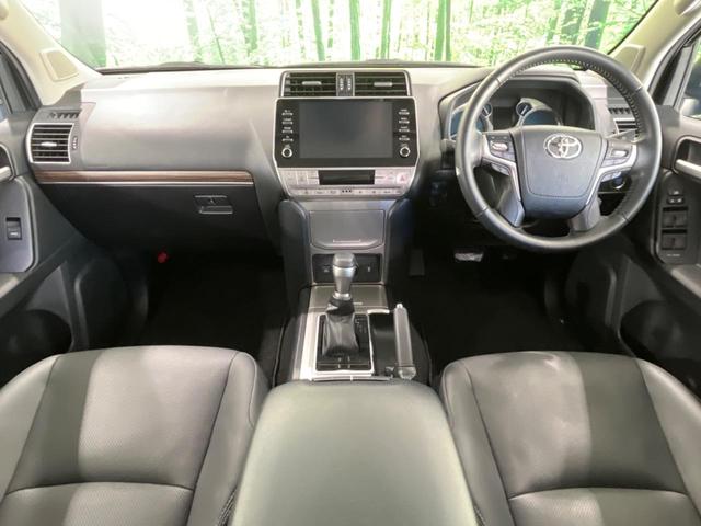 ランドクルーザープラド TX Lパッケージ マットブラックエディション ムーンルーフ 9型ディスプレイオーディオ 全周囲カメラ 衝突被害軽減システム レーダークルーズ 禁煙車 シートベンチレーション クリアランスソナー ETC Bluetooth LEDヘッド/フォグ(2枚目)