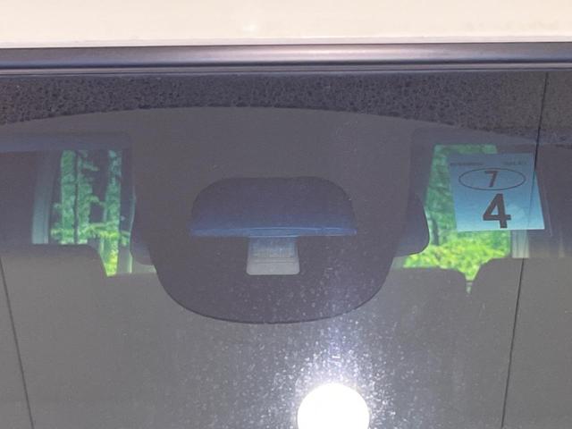 Ｎ－ＢＯＸ Ｇ・ターボＬパッケージ　純正ナビ　両側電動スライドドア　衝突被害軽減システム　禁煙車　バックカメラ　スマートキー　クルーズコントロール　純正１４インチアルミ　オートエアコン　アイドリングストップ　純正革巻きステアリング（5枚目）