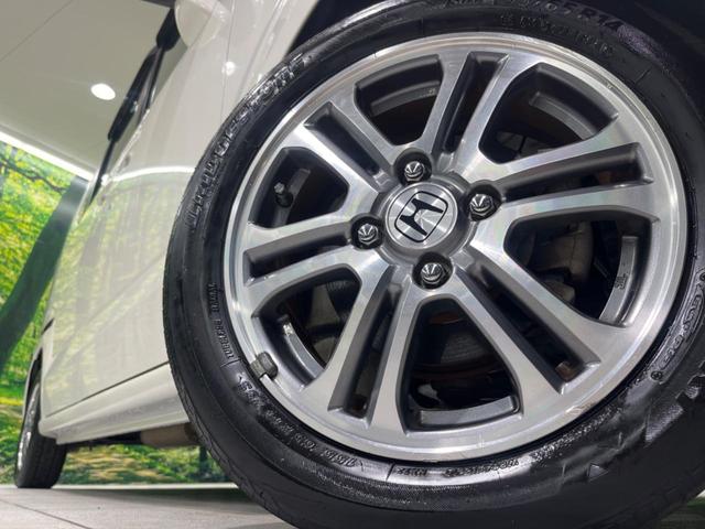 Ｎ－ＢＯＸ Ｇ・ターボＬパッケージ　純正ナビ　両側電動スライドドア　衝突被害軽減システム　禁煙車　バックカメラ　スマートキー　クルーズコントロール　純正１４インチアルミ　オートエアコン　アイドリングストップ　純正革巻きステアリング（13枚目）