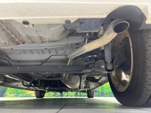 Ｎ－ＢＯＸ Ｇ・ターボＬパッケージ　純正ナビ　両側電動スライドドア　衝突被害軽減システム　禁煙車　バックカメラ　スマートキー　クルーズコントロール　純正１４インチアルミ　オートエアコン　アイドリングストップ　純正革巻きステアリング（30枚目）