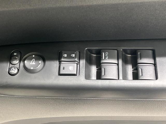 Ｎ－ＢＯＸ Ｇ・ターボＬパッケージ　純正ナビ　両側電動スライドドア　衝突被害軽減システム　禁煙車　バックカメラ　スマートキー　クルーズコントロール　純正１４インチアルミ　オートエアコン　アイドリングストップ　純正革巻きステアリング（34枚目）