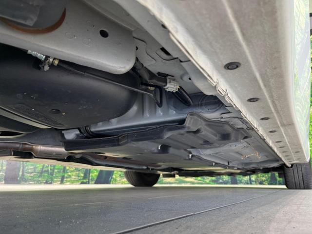 ノート Ｓ　ＳＤナビ　バックカメラ　Ｂｌｕｅｔｏｏｔｈ　ＥＴＣ　スマートキー＆プッシュスタート　クリアランスソナー　オートライト　オートエアコン　ドアバイザー　電動格納ミラー　禁煙車　衝突被害軽減装置（23枚目）