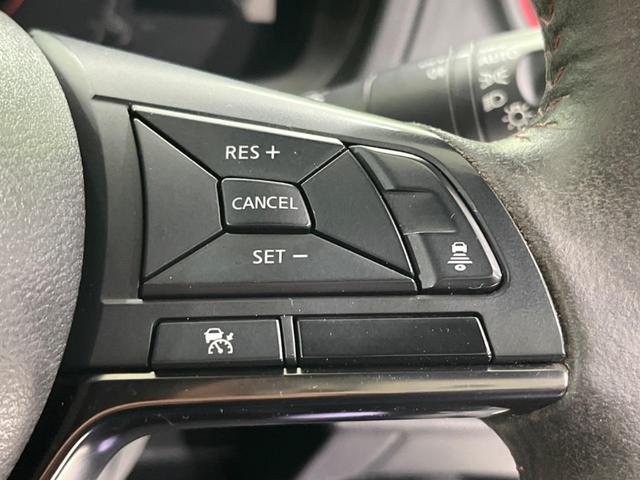 ノート ｅ－パワーニスモ　ＳＤナビ　全周囲カメラ　デジタルインナーミラー　衝突被害軽減システム　禁煙車　レーダークルーズコントロール　コーナーセンサー　スマートキー　ＬＥＤヘッド　ＥＴＣ　純正１６インチアルミ（6枚目）