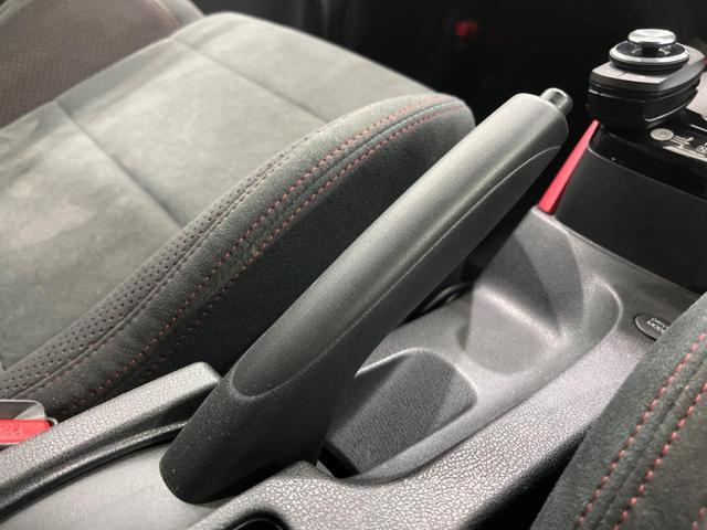 ノート ｅ－パワーニスモ　ＳＤナビ　全周囲カメラ　デジタルインナーミラー　衝突被害軽減システム　禁煙車　レーダークルーズコントロール　コーナーセンサー　スマートキー　ＬＥＤヘッド　ＥＴＣ　純正１６インチアルミ（37枚目）