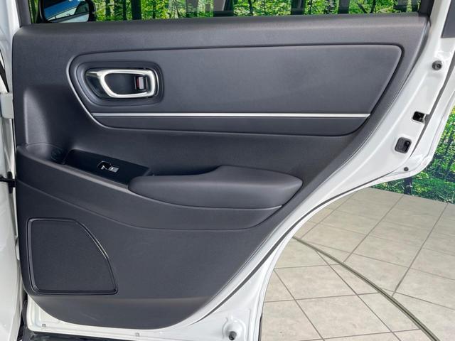 ヴェゼル e:HEV Z 寒冷地仕様 純正9型ナビ パワーバックドア アダプティブクルーズ シートヒーター ステアリングヒーター レーンキープ ETC オートマチックハイビーム ブラインドスポットモニター 禁煙車 衝突軽減装置(63枚目)