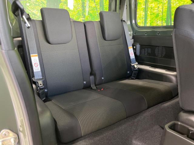 ジムニー XC 届出済未使用車 シートヒーター クルーズコントロール アイドリングストップ スマートキー&プッシュスタート オートマチックハイビーム オートライト LEDヘッドライト 純正16インチAW(9枚目)