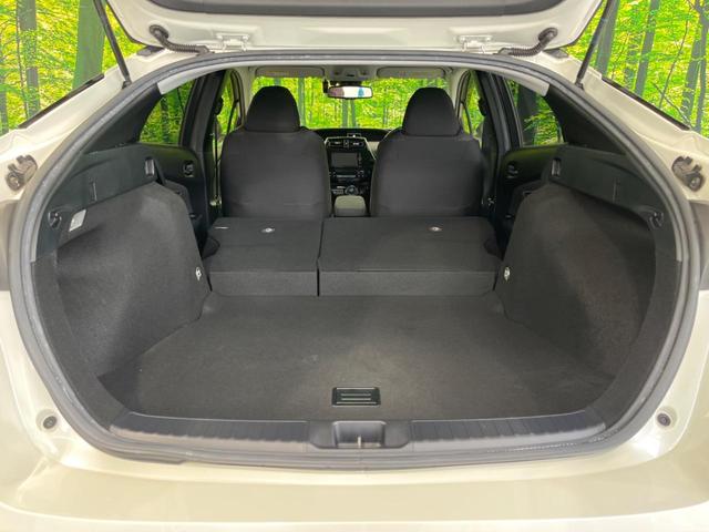 プリウス Ｓセーフティプラス　純正ナビ　衝突軽減装置　レーダークルーズ　バックカメラ　ＬＥＤヘッド＆フォグ　純正１５インチＡＷ　Ｂｌｕｅｔｏｏｔｈ接続　プッシュスタート＆スマートキー　ＥＴＣ　オートエアコン　横滑り防止装置（10枚目）