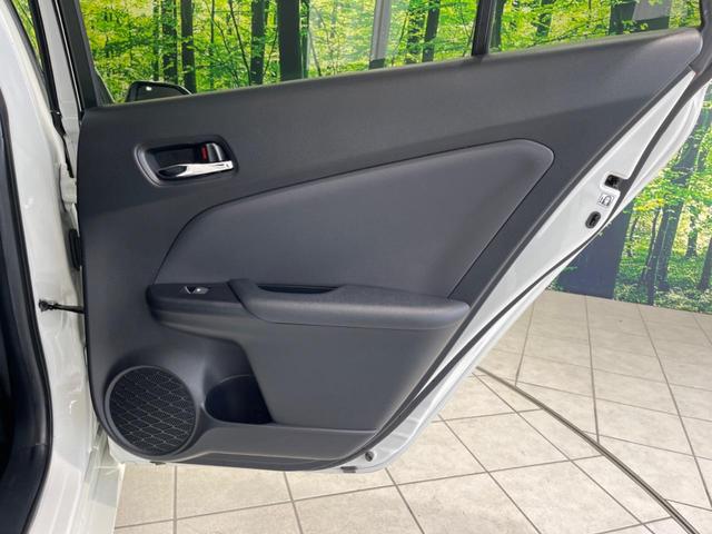 プリウス Ｓセーフティプラス　純正ナビ　衝突軽減装置　レーダークルーズ　バックカメラ　ＬＥＤヘッド＆フォグ　純正１５インチＡＷ　Ｂｌｕｅｔｏｏｔｈ接続　プッシュスタート＆スマートキー　ＥＴＣ　オートエアコン　横滑り防止装置（43枚目）