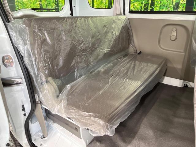 ＮＶ１００クリッパーバン ＤＸ　届出済未使用車　オーディオ　アイドリングストップ　キーレスエントリー　オートマチックハイビーム　オートライト　　衝突被害軽減装置　運転席＆助手席エアバッグ　横滑り防止システム　盗難防止システム（9枚目）