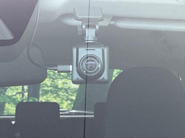 ライズ Ｚ　ディスプレイオーディオ　全周囲カメラ　レーダークルーズコントロール　シートヒーター　ドラレコ　ＥＴＣ　アイドリングストップ　オートハイビーム　純正１７インチＡＷ　禁煙車　衝突被害軽減装置（24枚目）