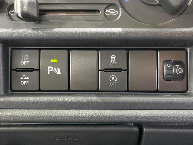 キャリイトラック ＫＣエアコン・パワステ　届出済未使用車　衝突被害軽減システム　車線逸脱警報　リアパーキングセンサー　オートライト　パワーウィンドウ　パワーステアリング　アイドリングストップ　運転席／助手席エアバッグ　盗難防止システム（4枚目）