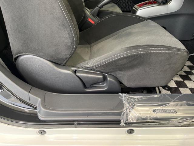 コペン ローブ　Ｓ　純正ナビ　バックカメラ　シートヒーター　ＥＴＣ　パドルシフト　アイドリングストップ　オートエアコン　ＬＥＤヘッドライト　スマートキー＆プッシュスタート　禁煙車　運転席＆助手席エアバッグ（38枚目）