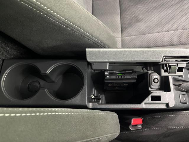 コペン ローブ　Ｓ　純正ナビ　バックカメラ　シートヒーター　ＥＴＣ　パドルシフト　アイドリングストップ　オートエアコン　ＬＥＤヘッドライト　スマートキー＆プッシュスタート　禁煙車　運転席＆助手席エアバッグ（42枚目）