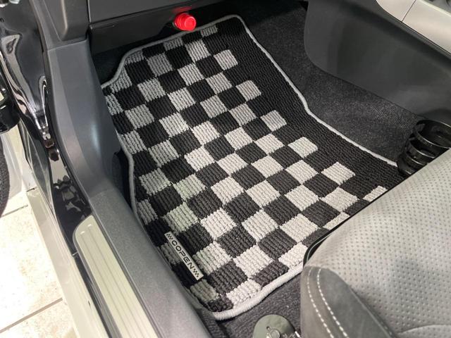 コペン ローブ　Ｓ　純正ナビ　バックカメラ　シートヒーター　ＥＴＣ　パドルシフト　アイドリングストップ　オートエアコン　ＬＥＤヘッドライト　スマートキー＆プッシュスタート　禁煙車　運転席＆助手席エアバッグ（43枚目）