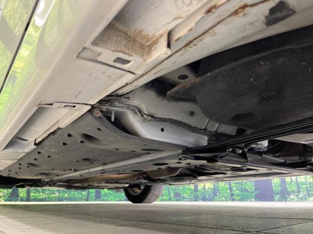 クラウンハイブリッド ロイヤルサルーン　純正８型ナビ　バックカメラ　クルーズコントロール　前席パワーシート　前席シートヒーター　ＨＩＤヘッドライト　ＬＥＤフォグ　ＥＴＣ　Ｂｌｕｅｔｏｏｔｈ再生　フルセグＴＶ　スマートキー　純正１６インチＡＷ（21枚目）