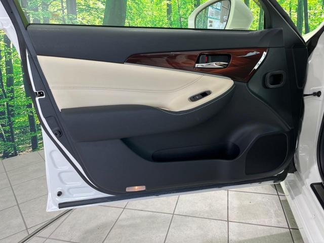 クラウンハイブリッド ロイヤルサルーン　純正８型ナビ　バックカメラ　クルーズコントロール　前席パワーシート　前席シートヒーター　ＨＩＤヘッドライト　ＬＥＤフォグ　ＥＴＣ　Ｂｌｕｅｔｏｏｔｈ再生　フルセグＴＶ　スマートキー　純正１６インチＡＷ（41枚目）