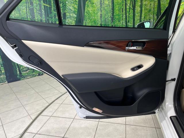 クラウンハイブリッド ロイヤルサルーン　純正８型ナビ　バックカメラ　クルーズコントロール　前席パワーシート　前席シートヒーター　ＨＩＤヘッドライト　ＬＥＤフォグ　ＥＴＣ　Ｂｌｕｅｔｏｏｔｈ再生　フルセグＴＶ　スマートキー　純正１６インチＡＷ（43枚目）